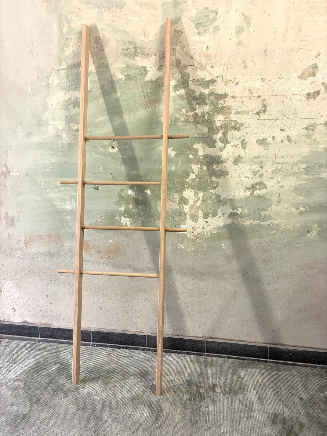 TB.7.4 - Small Wooden Clothes Ladder - Image 4