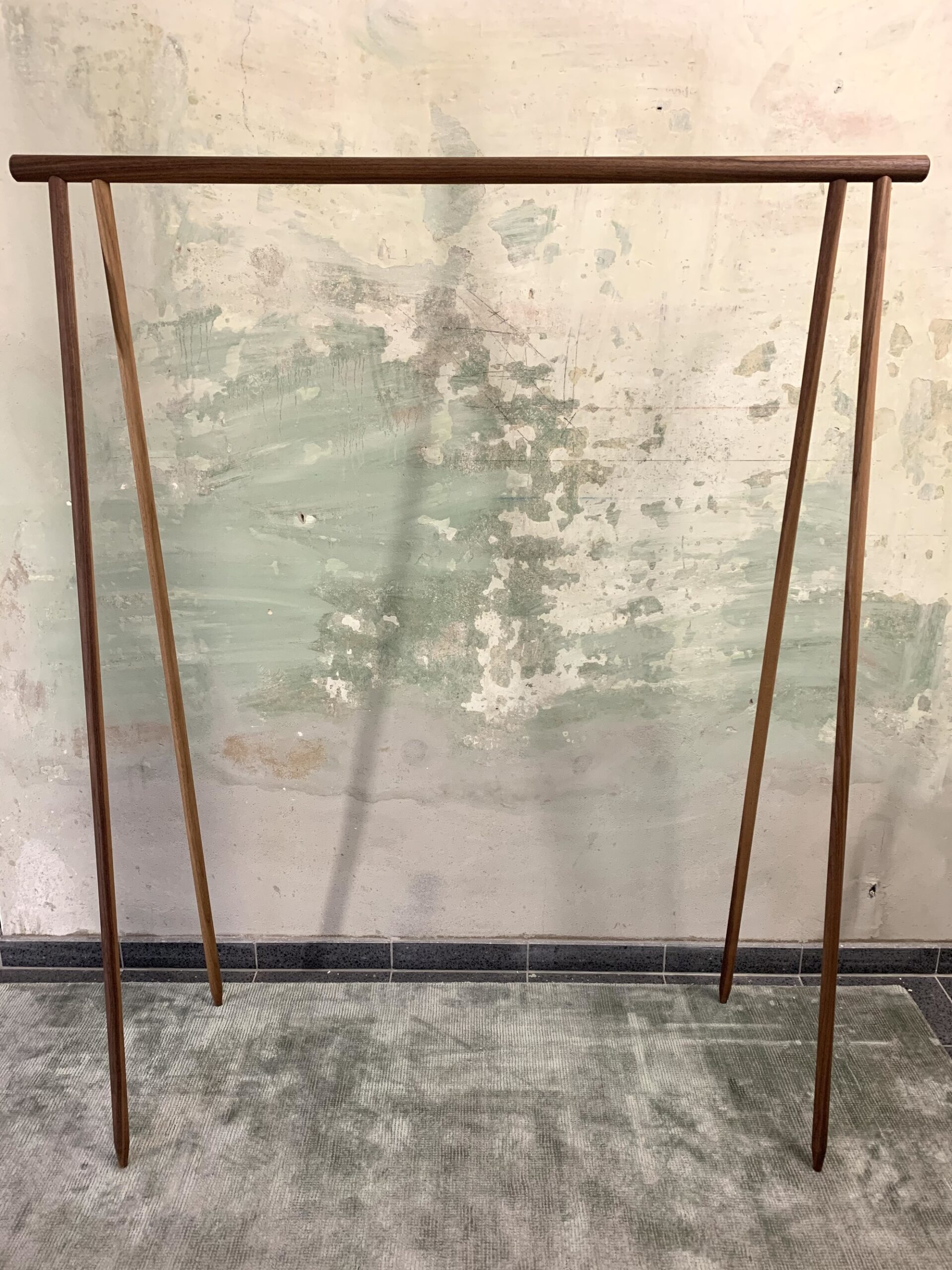 KL.2 - Kleiderständer mit Regal - Image 21